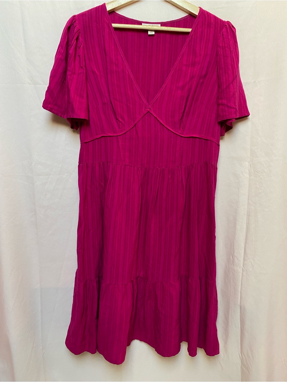 Knox Rose Women's Magenta Pink V Neck Mini Dress Size M Bright Summer Stripe